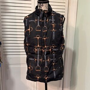 Ariat Riding Vest reversible from bit Motif to black/ Medium sized.